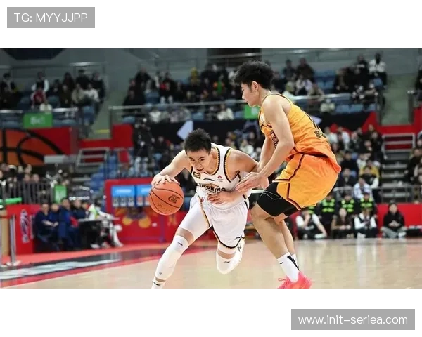 辽宁队赵继伟左膝受伤，阵容深度面临考验